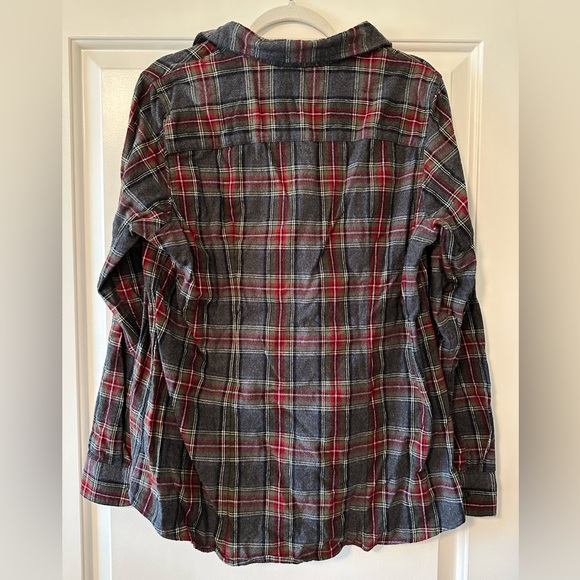 L.L. Bean Women's Scotch Plaid Flannel Shirt - Picture 2 of 3